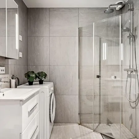 Beautiful 3-room Center Apartament